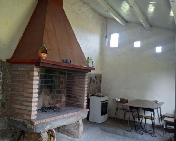 A Casa De Abelleira Ponteareas Bed & Breakfast Luaran gambar