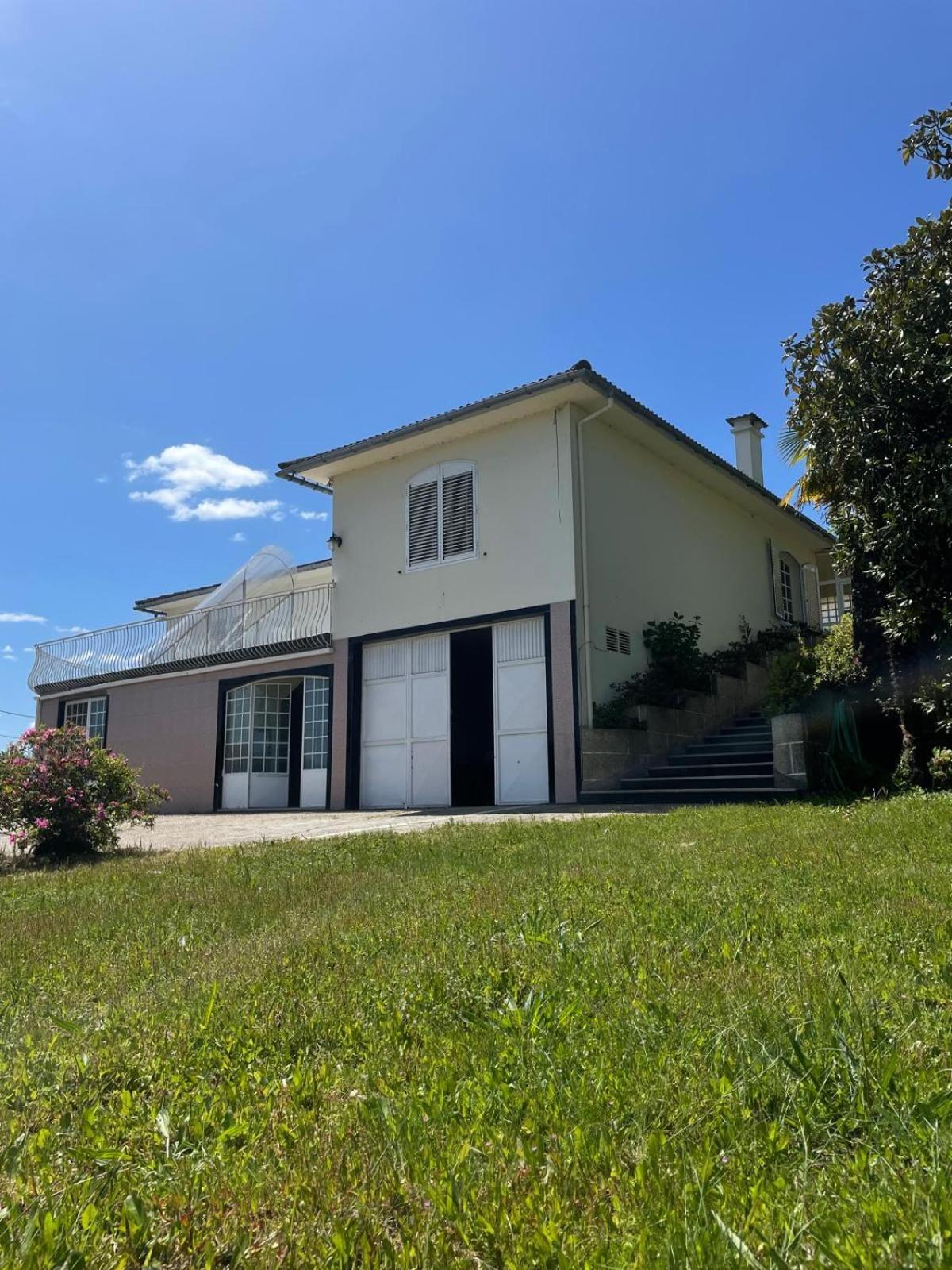 A Casa De Abelleira Ponteareas Bed & Breakfast Luaran gambar